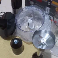 دو تا دستگاه یکی گوشتکوب برقی۴کاره و یک غذا ساز|خردکن، آسیاب، غذاساز|کرج, شهرک اوج|دیوار