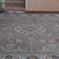 ۷تا فرش گردوی در حد نو ۵ تا ۲در ۳ دوتا ۲/۵ و۳/۵
