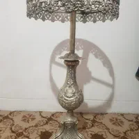 پایه میز آینه و شمعدان