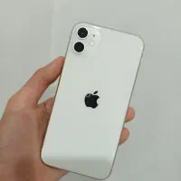 آیفون ۱۱ ۱۲۸ گیگ درحد آکبند بدون توضیح