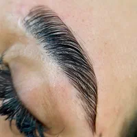 تخفیف ویژه لیفت و لمینت ابرو و مژه