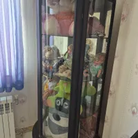 بوفه تمیز پشت آینه