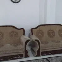مبل راحتی 9 نفره بهمراه جلو مبلی و سه میز عسلی|مبلمان خانگی و میز عسلی|رشت, نخودچر|دیوار
