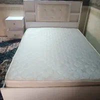 تخت میز آرایش دو پاتختی