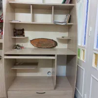 میز تحریر و میز کامپیوتر
