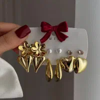 پک گوشواره ۶ تایی|بدلیجات|قم, امامزاده ابراهیم|دیوار