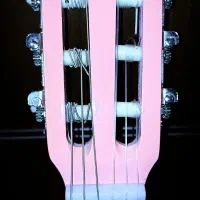 * گیتار سایز 3/4 *