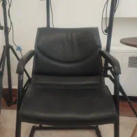 صندلی چرم دسته دار