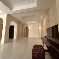 آپارتمان-170-متر-طبقه-فوقانی-نوساز-کلاسیک-فرهاد