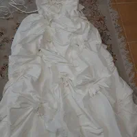 لباس عروس زیبا/نو و مدل به روز