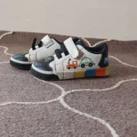 کتونی بسیار شیک سایز۲۳