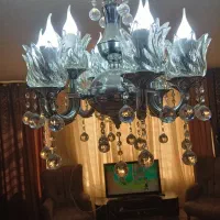 یک جفت لوستر کاملا نو هشت میلیون و پانصد هر کدام