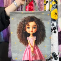 ساک عروسکی|کیف، کفش، کمربند|رباط‌کریم, رباط‌کریم|دیوار