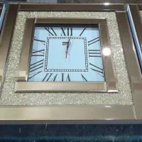 تولید وپخش ساعت دیواری نگینی