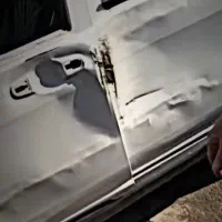 لیسه گیری،بی رنگی