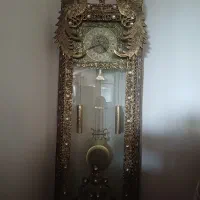 ساعت ایستاده برنزی