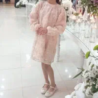 لباس دخترانه همراه با کفش