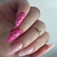 تخفیف ویژه کاشت ناخن|خدمات آرایشگری و زیبایی|قدس, شهرقدس|دیوار