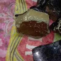 سنگ قیمتی|جواهرات|رشت, استقامت ۲|دیوار