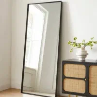 آینه قدی کرمی رنگ