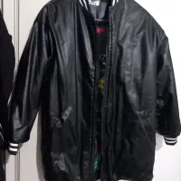 کاپشن هودی|لباس|ری, علایین|دیوار