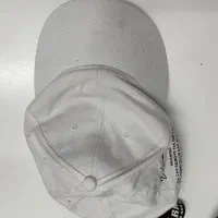 کلاه نقاب دار|لباس|کاشان, فین بزرگ|دیوار