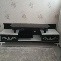 میز تی‌وی در حد نو در عرض۱۸۰