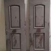 درب چوبی محکم و سالم|مصالح و تجهیزات ساختمان|قم, هنرستان|دیوار