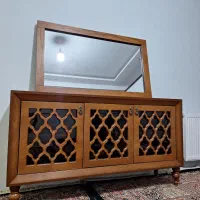 میز تلویزیون  و آیینه وکنسول