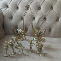 رقصنده و قو برنجی