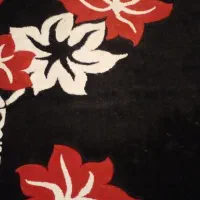 فرش چهارمتری درحدنونو کاملا سالم شسته شده