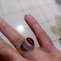 انگشتر باسنگ یاقوت