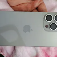 اپل iPhone 15 Pro Max با حافظهٔ ۲۵۶ گیگابایت