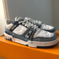 کفش نو لویی ویتون|کیف، کفش، کمربند|شیراز, فرهنگ شهر|دیوار