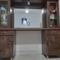 دکور آرایشگاه فروشی