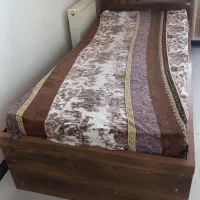 تخت تک نفره