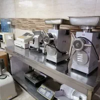 چرخ گوشت صنعتی امگا ۳۲ ایتالیا|کافی‌شاپ و رستوران|تهران, دهم فروردین|دیوار