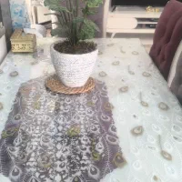 میز نهار خوری ۴نفره شیک و خیلی تمیز