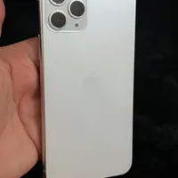 اپل iPhone 11 Pro با حافظهٔ ۲۵۶ گیگابایت