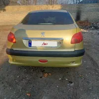 پزو۲۰۶صندوق دار