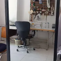 اینه ایستاده