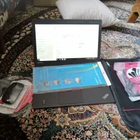 لپ تاپ lenovo با لوازم