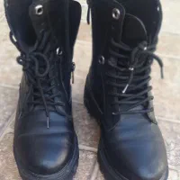 چکمه درحدنو