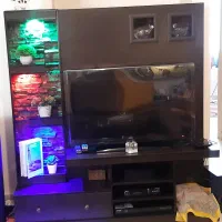 میز تلویزیون|میز تلویزیون|تهران, آبشار تهران (دریاچه)|دیوار