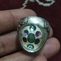 شجرتک درخت و انگشترای هفت جواهری|جواهرات|چهارباغ, |دیوار