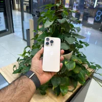 اپل iPhone 16 Proباحافظهٔ ۱۲۸ گیگابایتzaa۳۰بارشارژ|موبایل|اصفهان, احمدآباد|دیوار