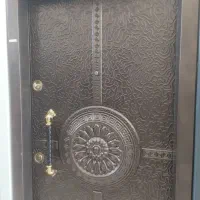 ساخت و نصب انواع دربهای ضدسرقت و پنجره دوجداره