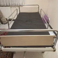تخت بیمار همراه تشک مواج و تشک فومی و شیر