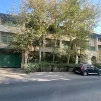 زعفرانیه زنبق ،قدرالسهم بالا ، موقعیت خاص