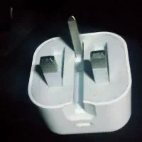 کلگی شارژرآیفون ۲۰وات